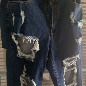 New Bermuda shorts without tags from Fashion Nova.